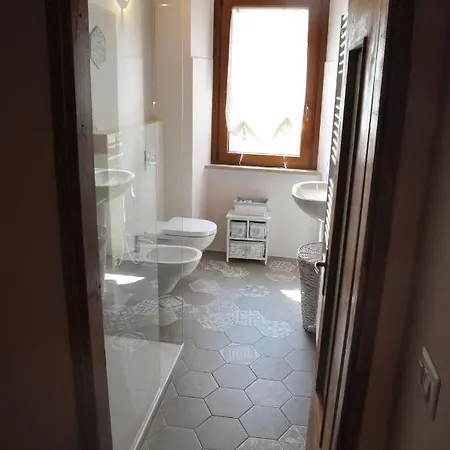 Corte Brol Apartman *